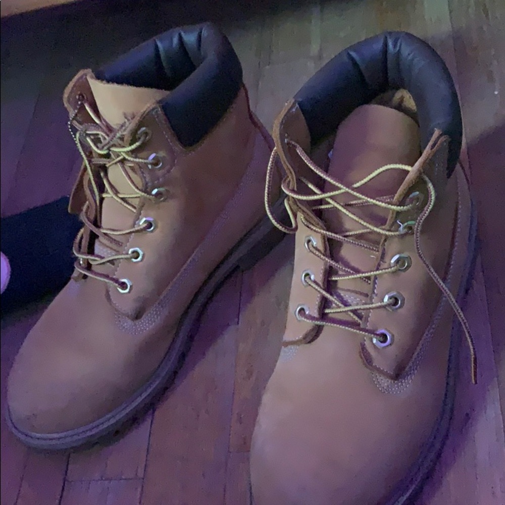 Tah timberlands